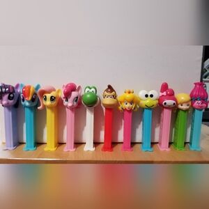 Lot Of 23 Pez Dispensers MLP, Mario, Pokemon, Superhero, And More
